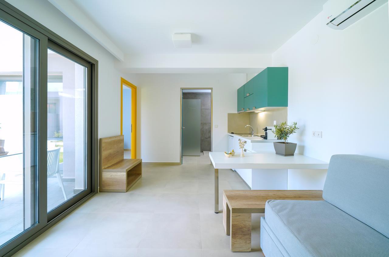 Olivia Resort Potos Luaran gambar